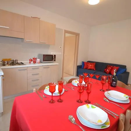 Dom wakacyjny Casa Campone 1 E 2 *