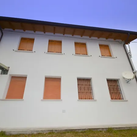 Dom wakacyjny Casa Campone 1 E 2 *